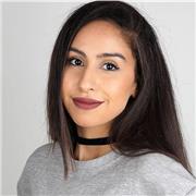 Jeune diplomée d'une licence information et communication